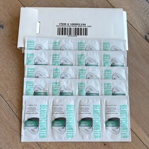 Beautycounter AHA Smoothing Facial Mask 20 travel packets
